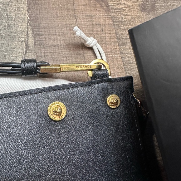 Versace Black Leather Pouch with Gold Logo - Picture 4 of 5